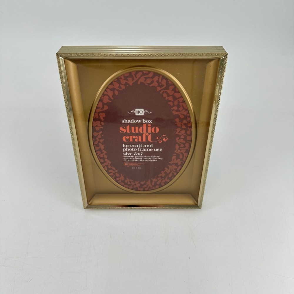 IIC Studio Craft Gold Shadow Box Photo Frame 5x7 Oval Mat Tabletop Wall Mount